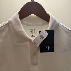 GAP All Day Pique Polo Shirt White XS Moisture Wicking Stretch NWT